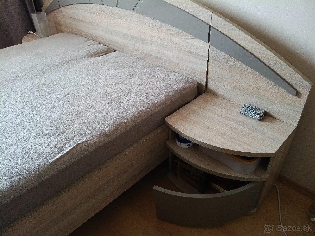 Predám Manželskú posteľ.160x200cm - 3