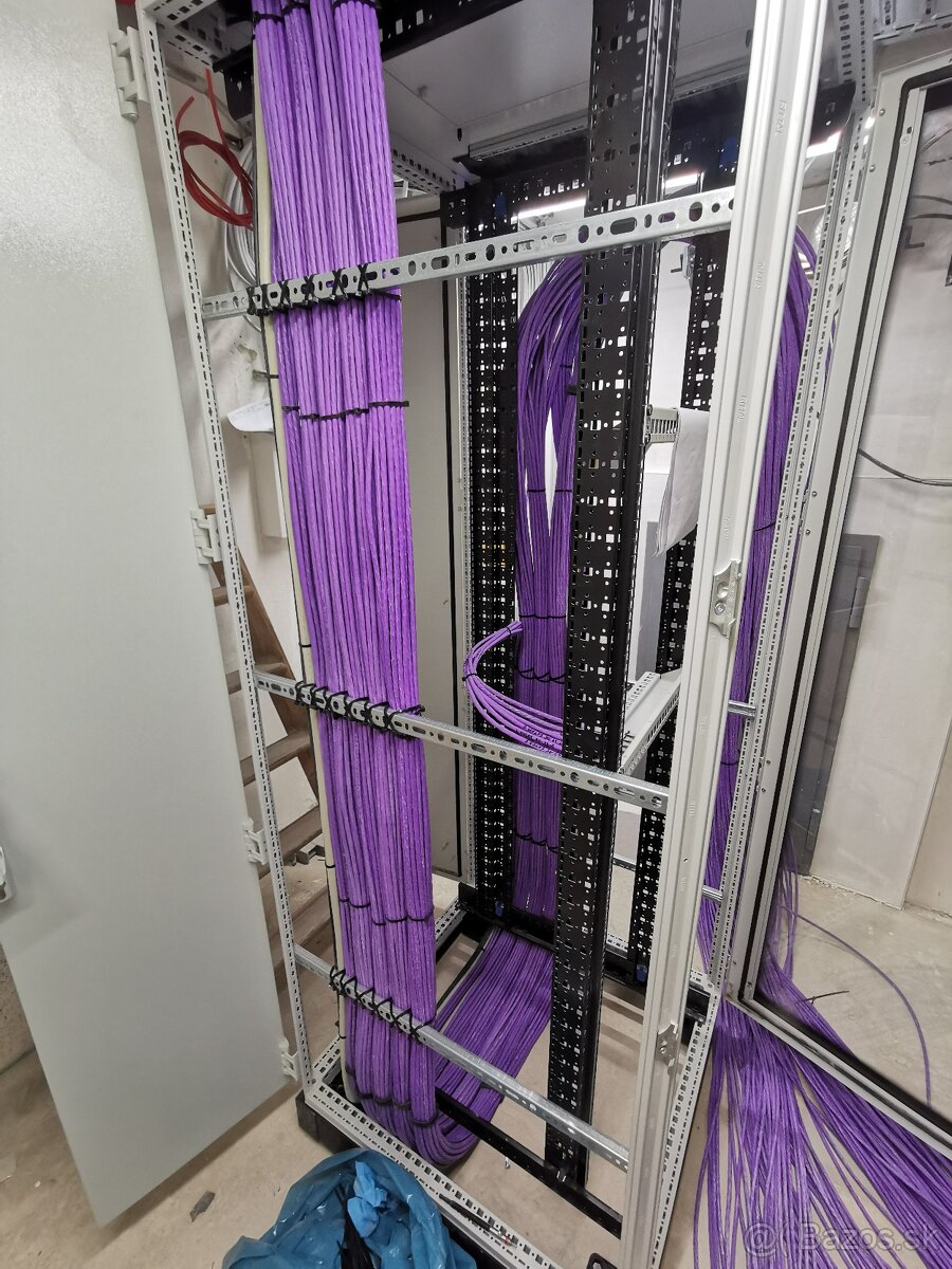 Elektrikár - pomocný elektrikár - Nemecko - 3