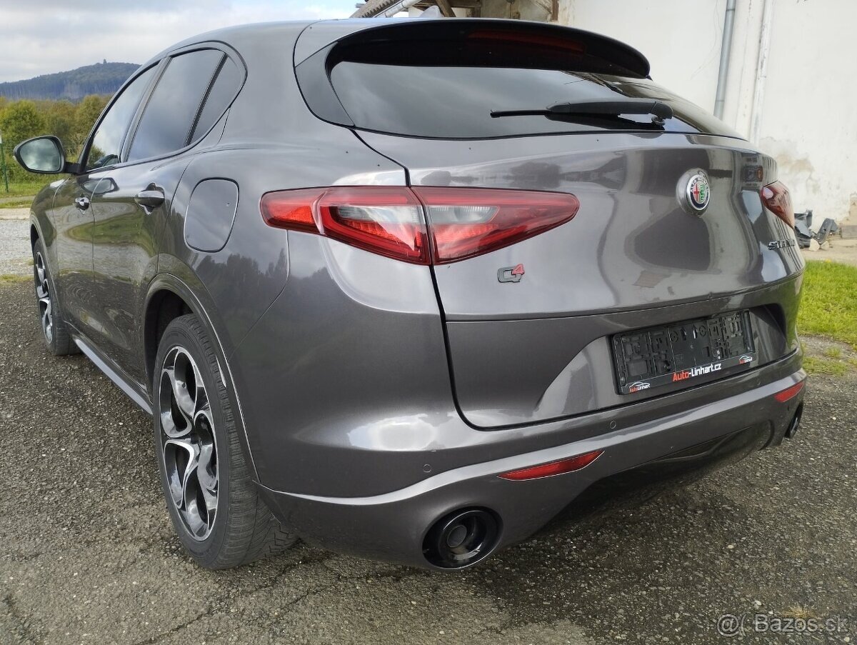 Alfa Romeo Stelvio Veloce 2.2 154kw Q4 FACELIFT - nepojízdné - 3