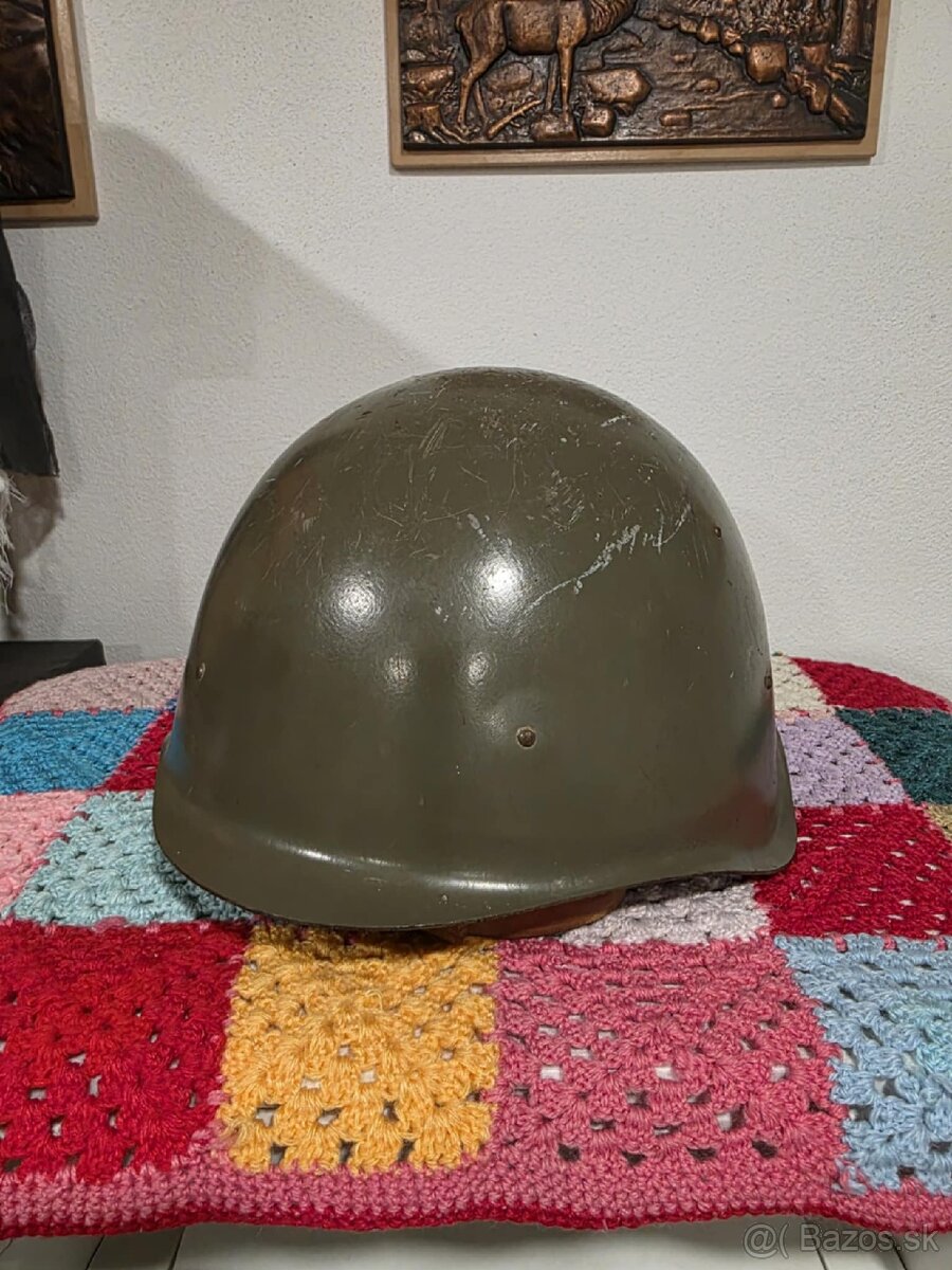 Vojenská prilba - 3