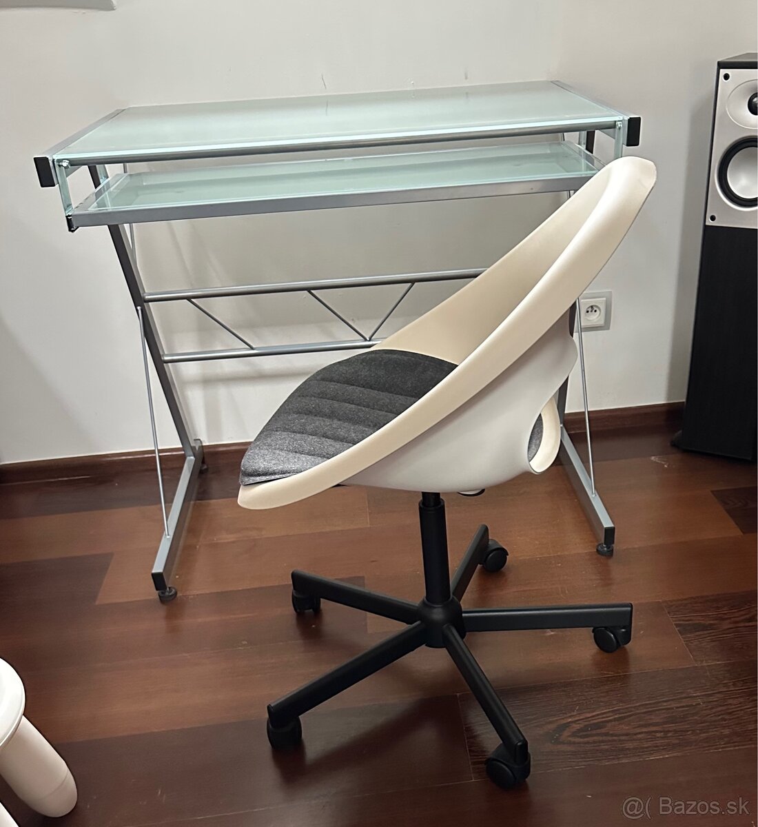 Otočná polohovateľná stolička - 3