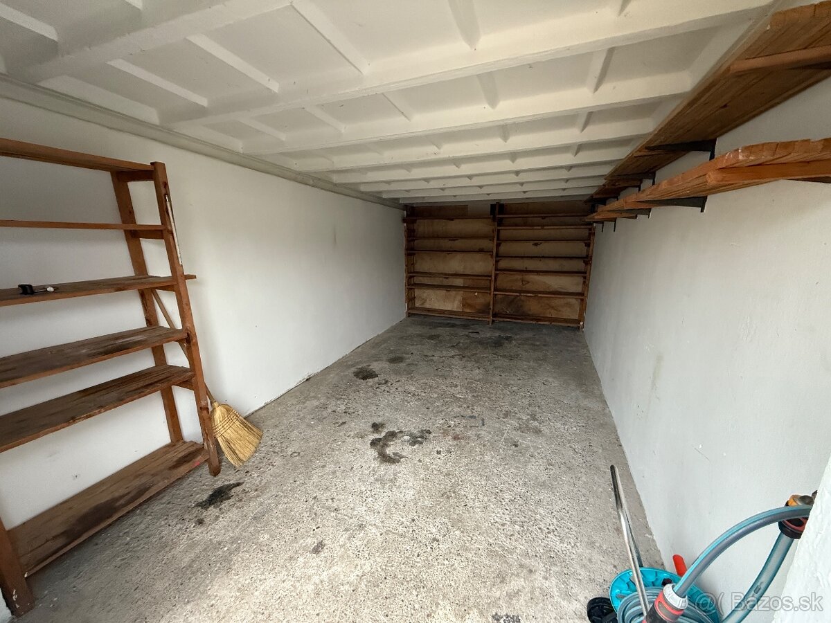 Garáž- Teplicka ulica - 3