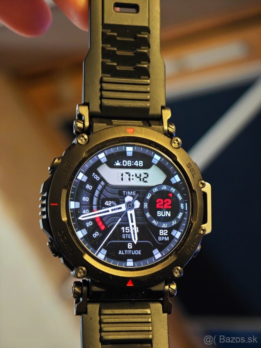 Amazfit T-Rex Ultra - 3