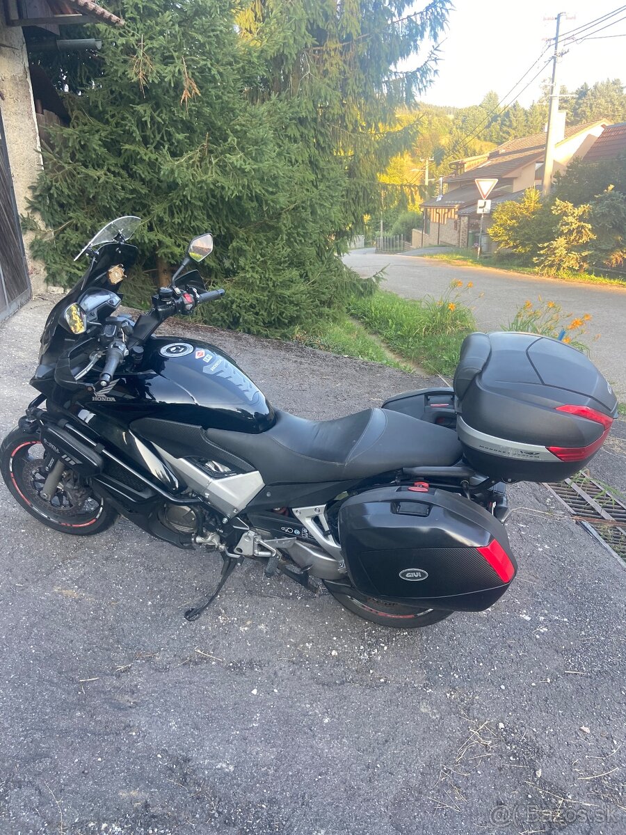 Predam Hondu VFR 800 Crossrunner, vymením. - 3