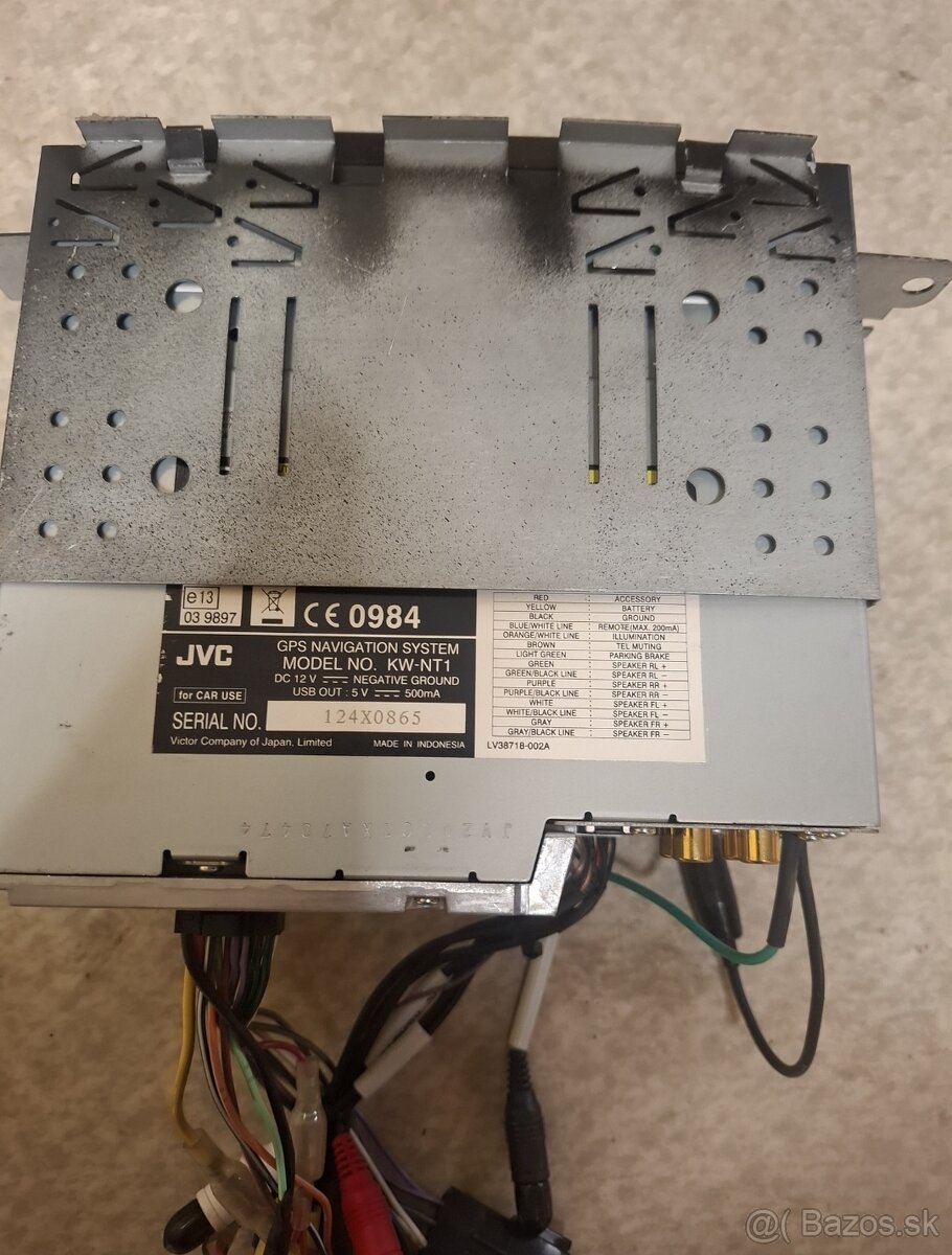 Predám 2DIN autorádio JVC KW-NT1 s navigáciou - 3