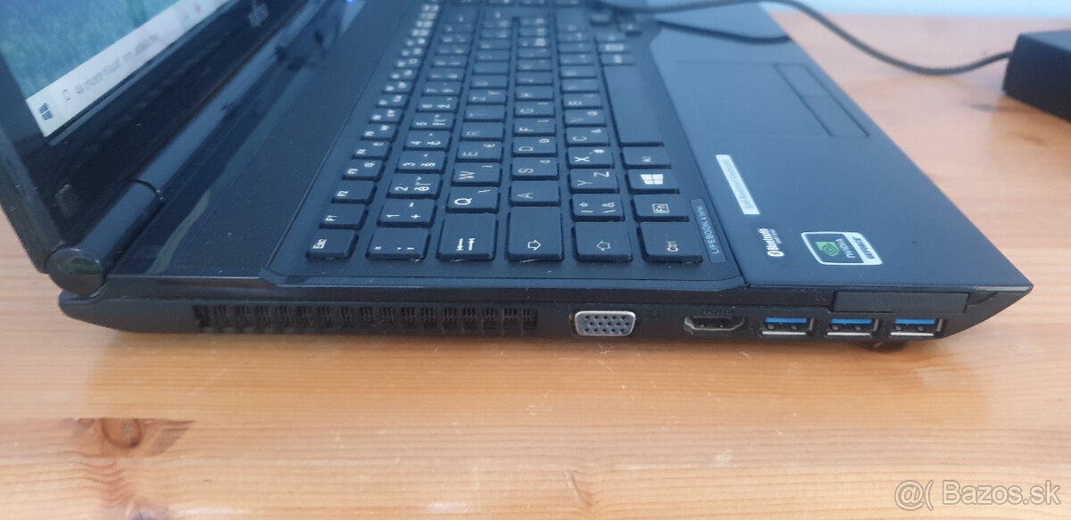 Fujitsu Lifebook AH532/G21 - 3