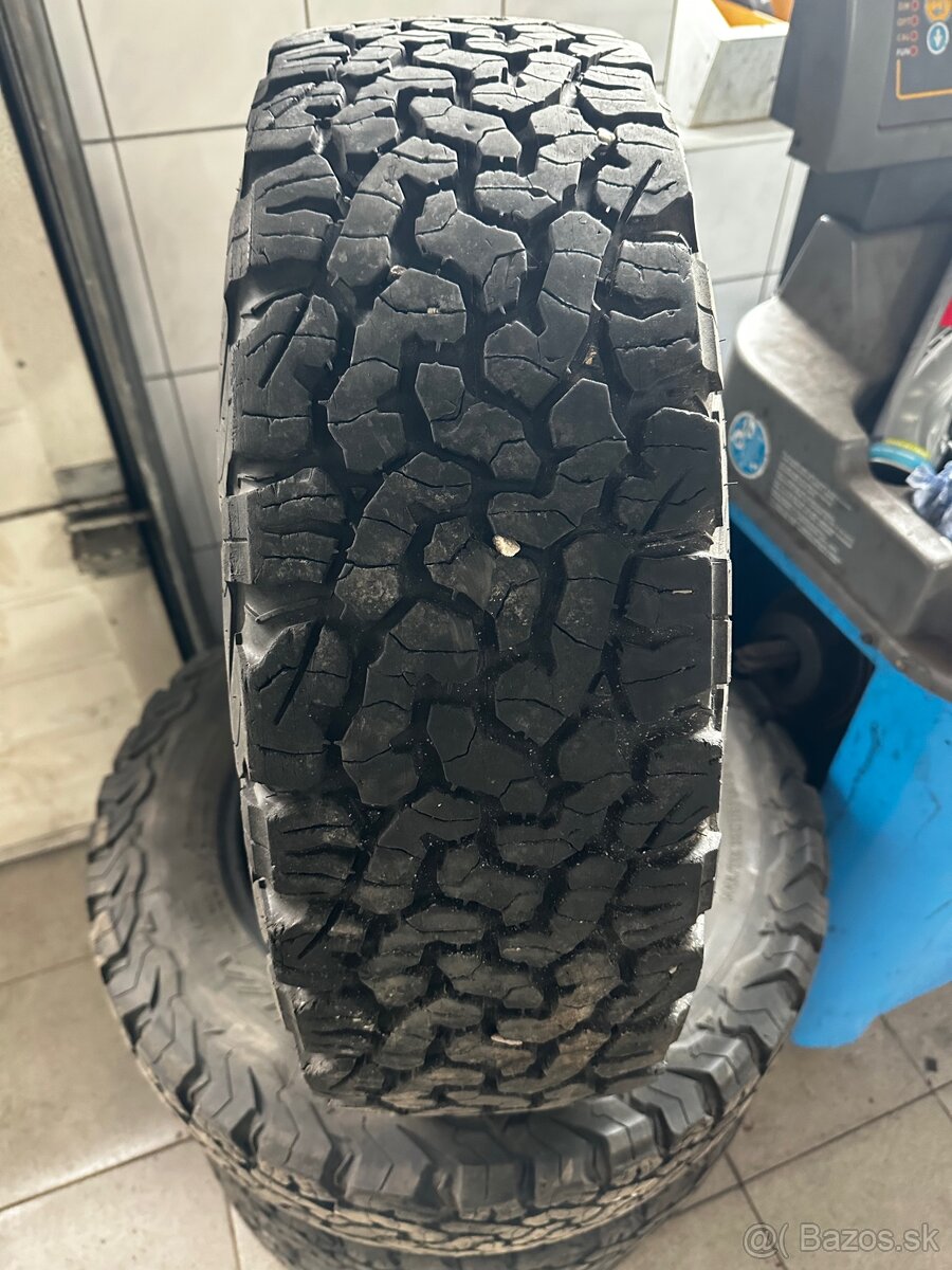 Bfgoodrich All-terrain T/A 215/65r15