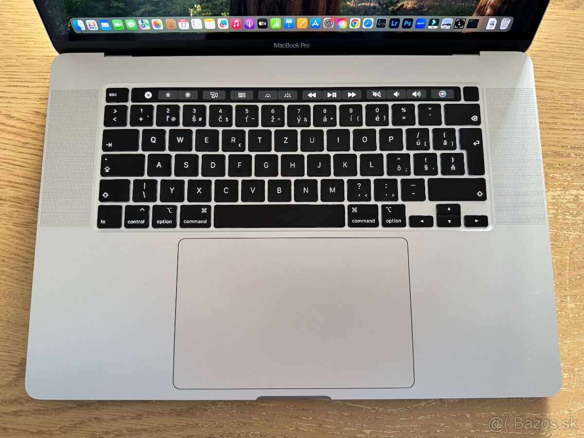 MacBook Pro 16” (2019) – Intel i7, 16 GB RAM, 500 GB SSD - 3