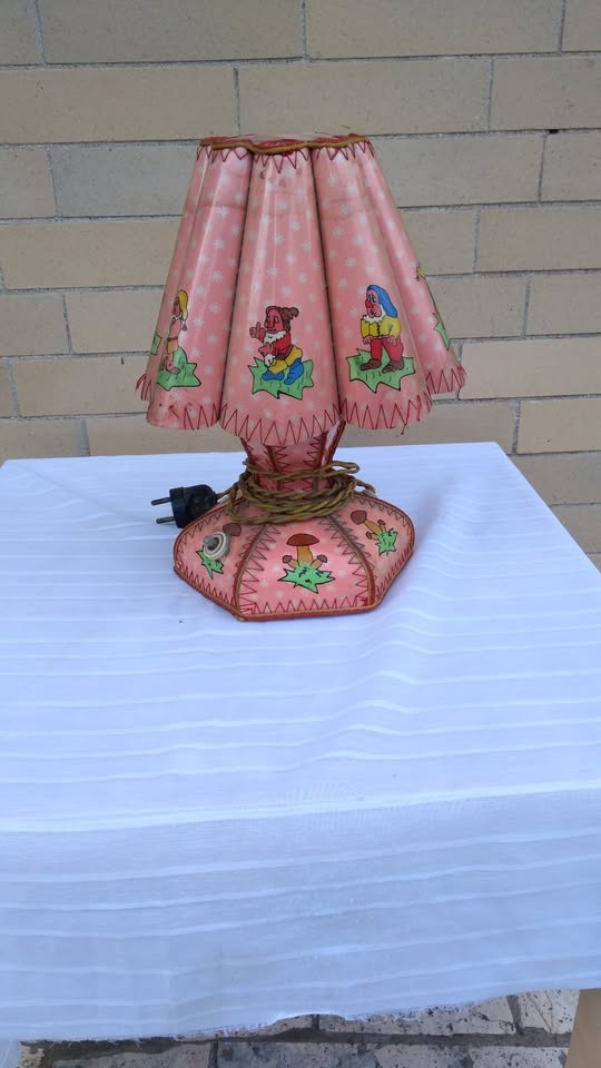 Retro lampa - ružová - ručne maľovaná - s motívom trpaslíkov - 3