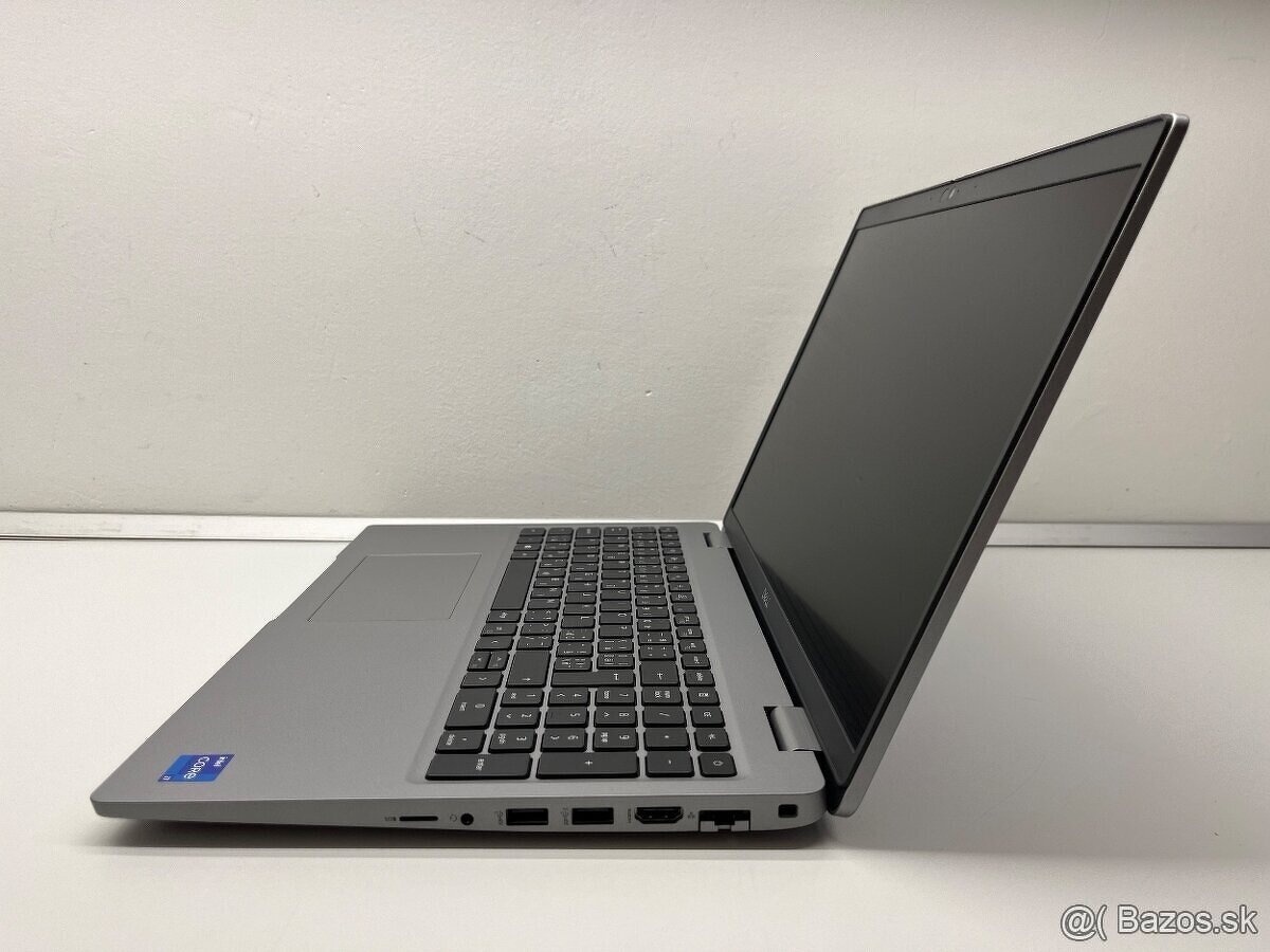 Dell Latitude 5530 15.6" i7-1265U/32GB/512GB/FHD/IPS/ZAR12 - 3