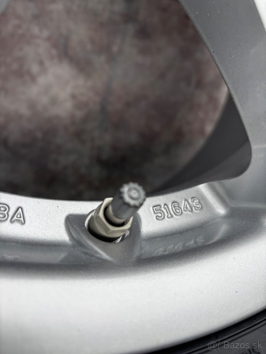 Alu kola Hyundai i30,i40,Kona R16 100% STAV DOT22 - 3