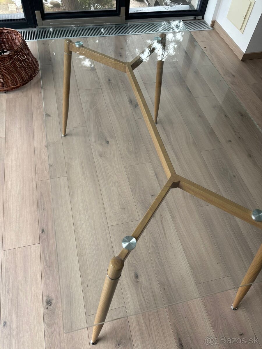 Jedálenský stôl - 3