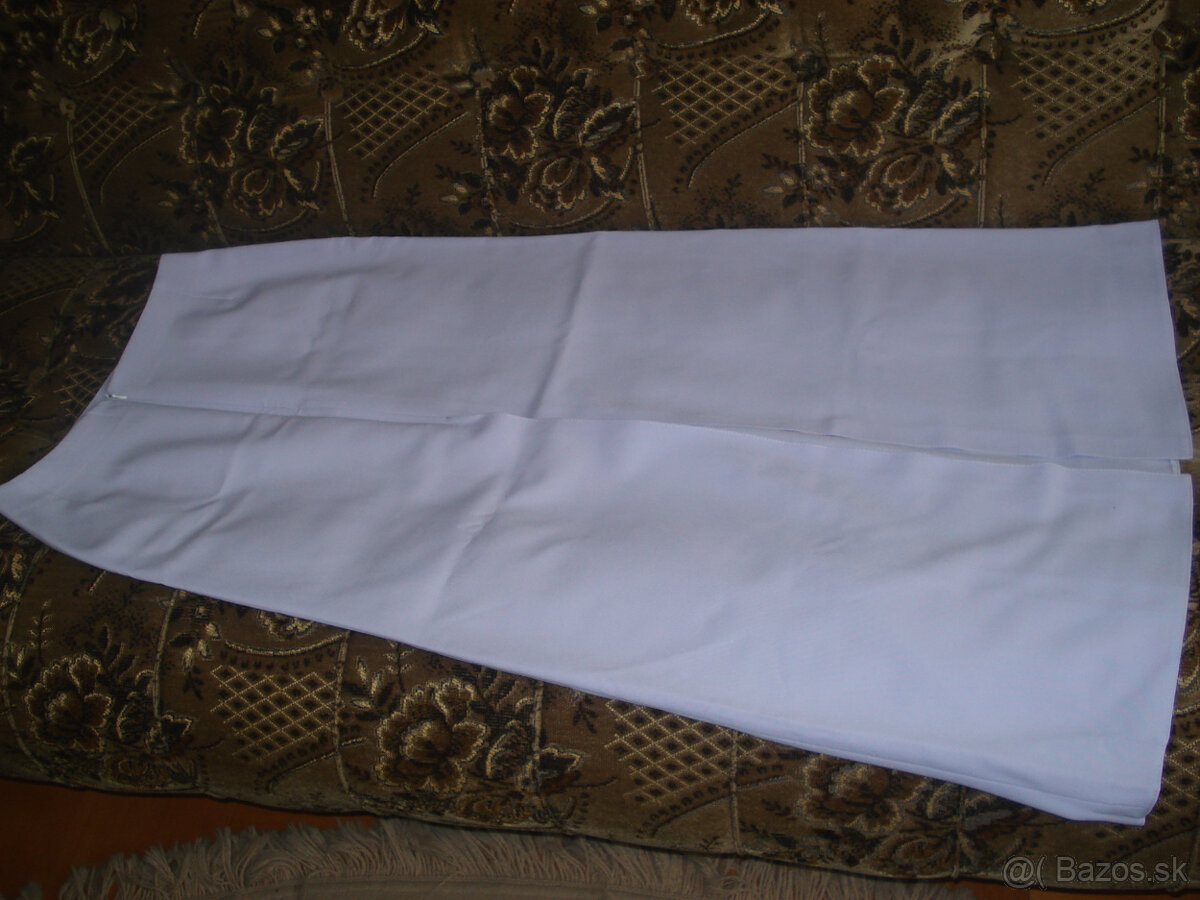 Fialový kostým - 3