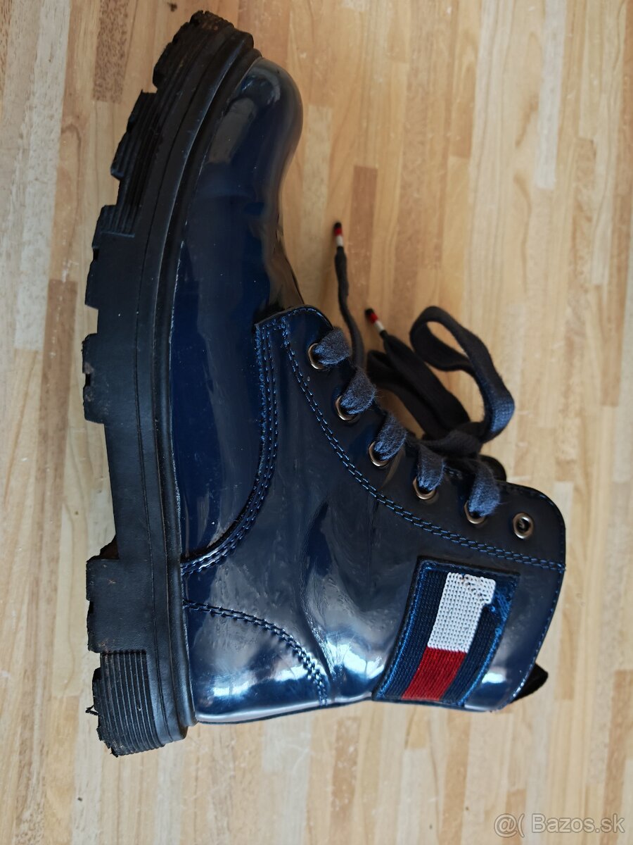 Predám čižmy Tommy Hilfiger pre dievča - 3