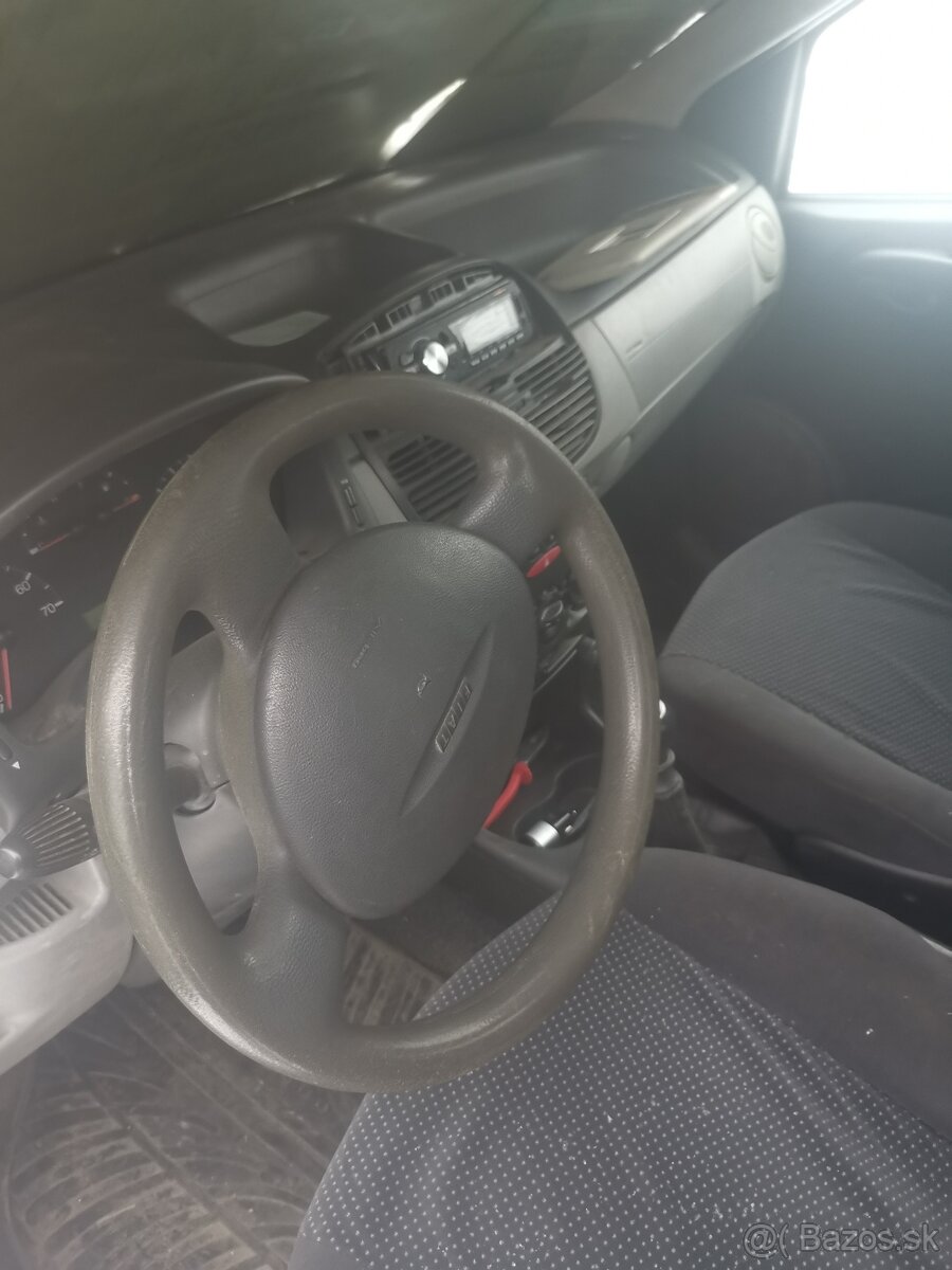 Fiat punto - 3
