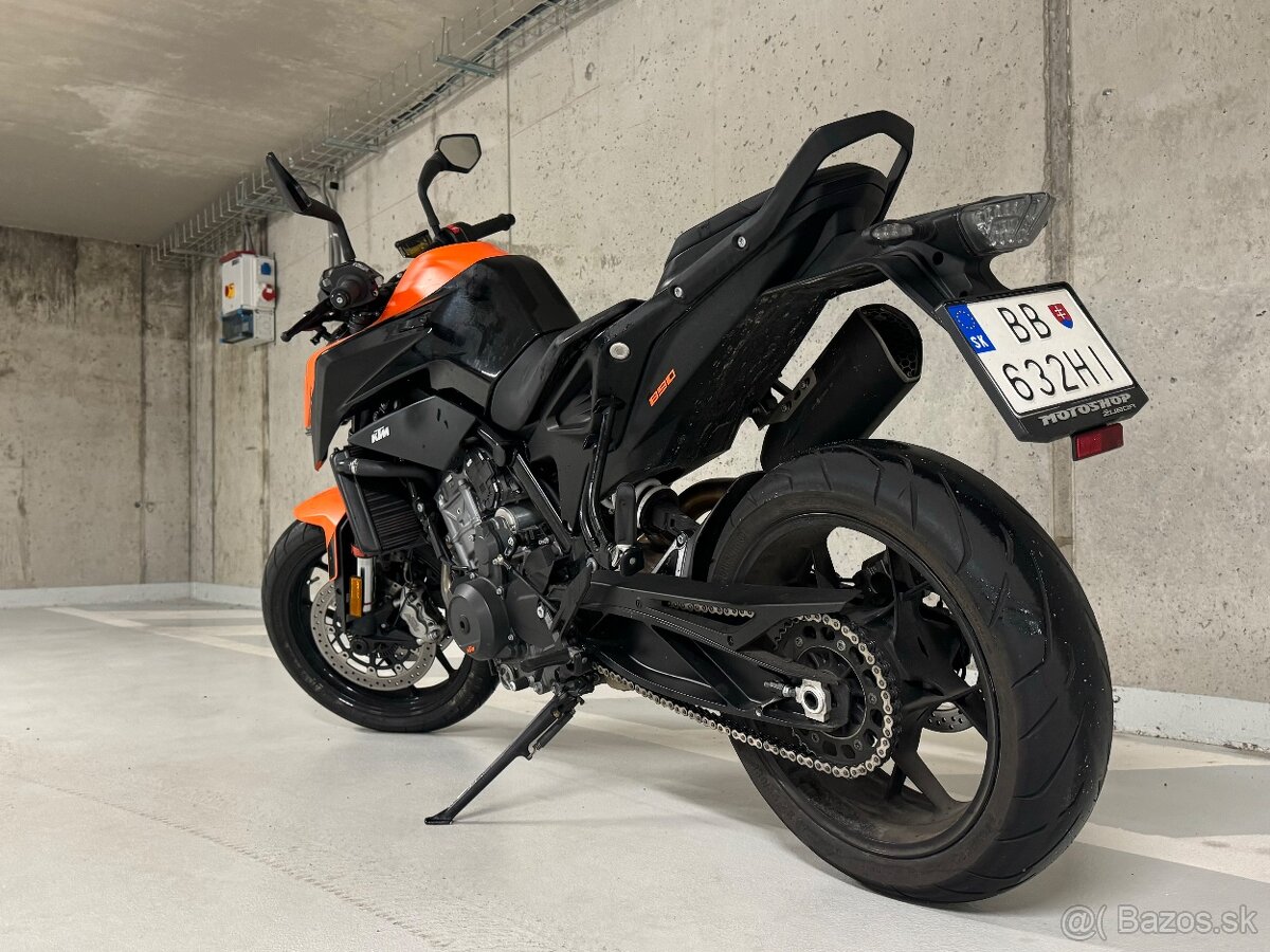 KTM Duke 890 - 3