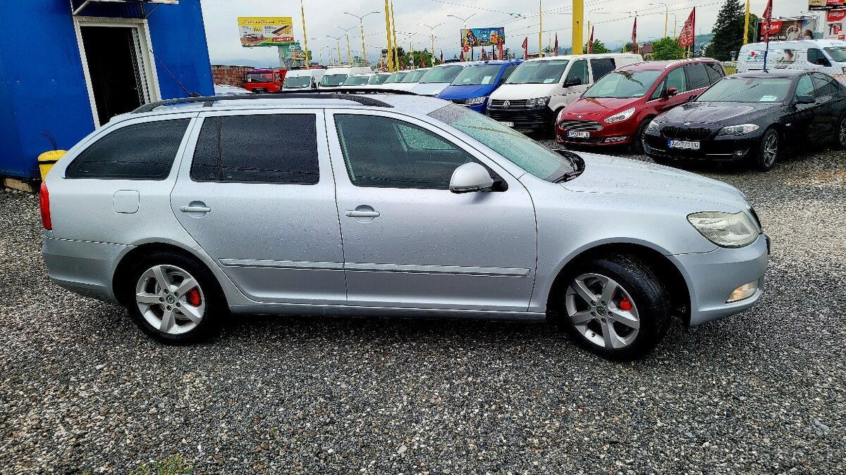 Škoda Octavia Combi 1.6 TDI CR Ambiente - 3