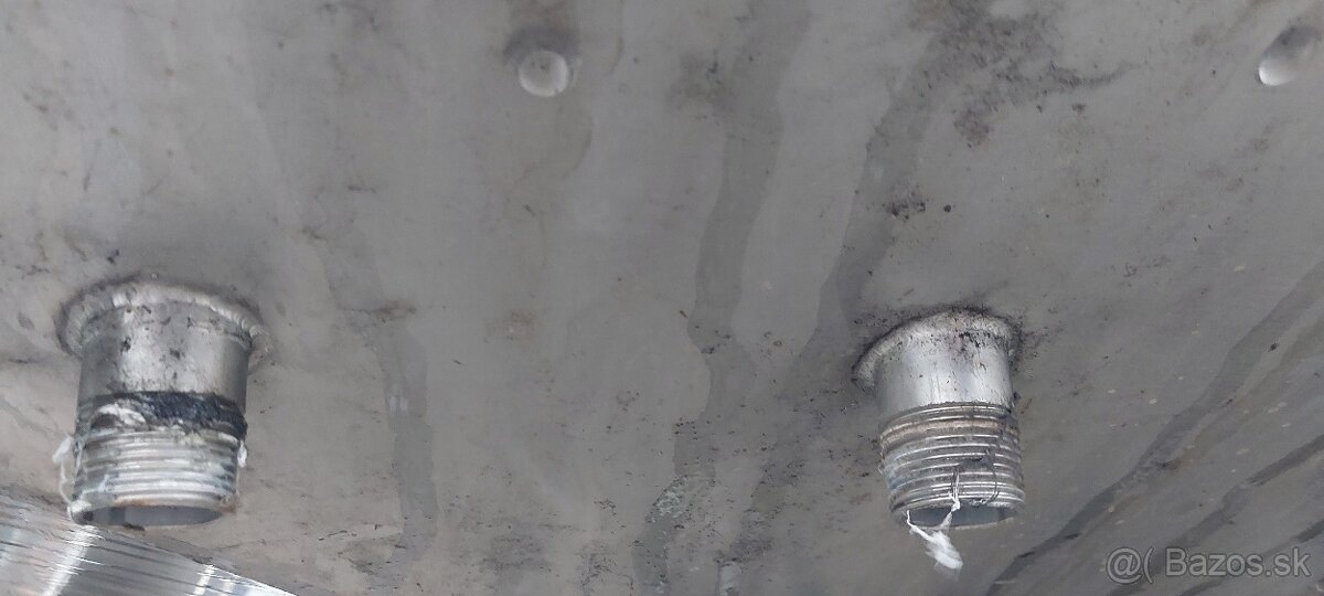 Nerezová nádrž - 3