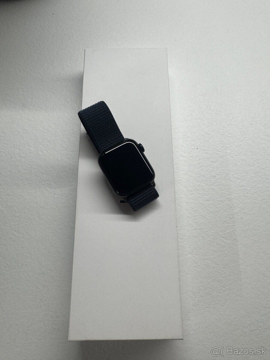 Apple Watch SE Gen 2 40mm - 3