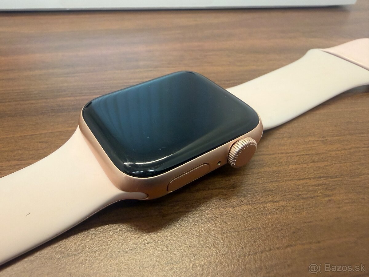 Apple Watch SE 40mm - 3