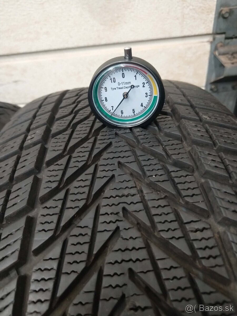 235/50 R 19 zimné GOODYEAR. - 3