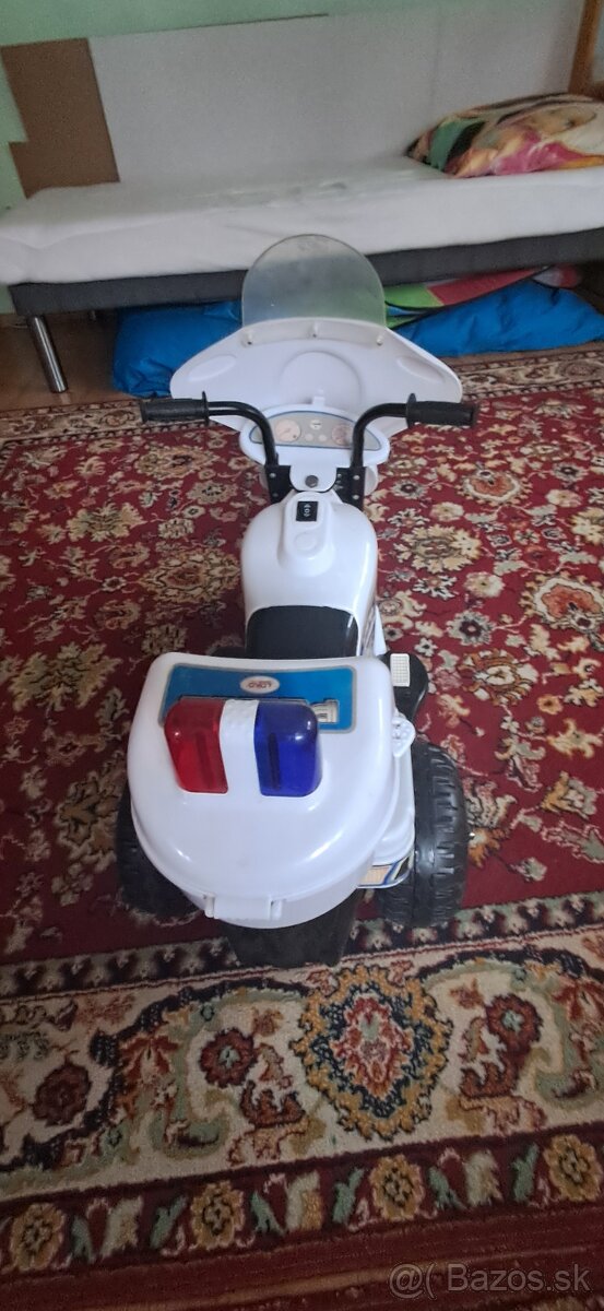 Detska elektricka motorka - 3