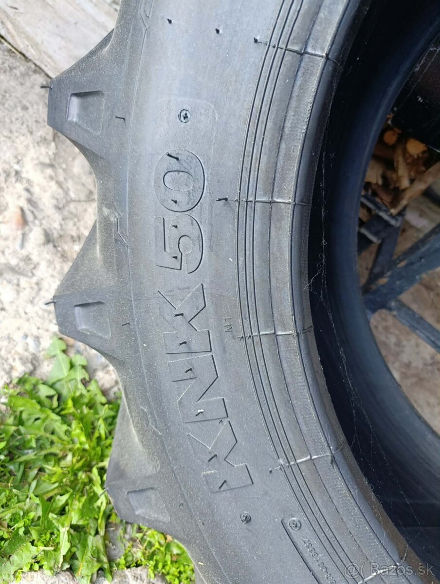 Pneumatiky 11.2-24 12 PR JNK 50 - 3