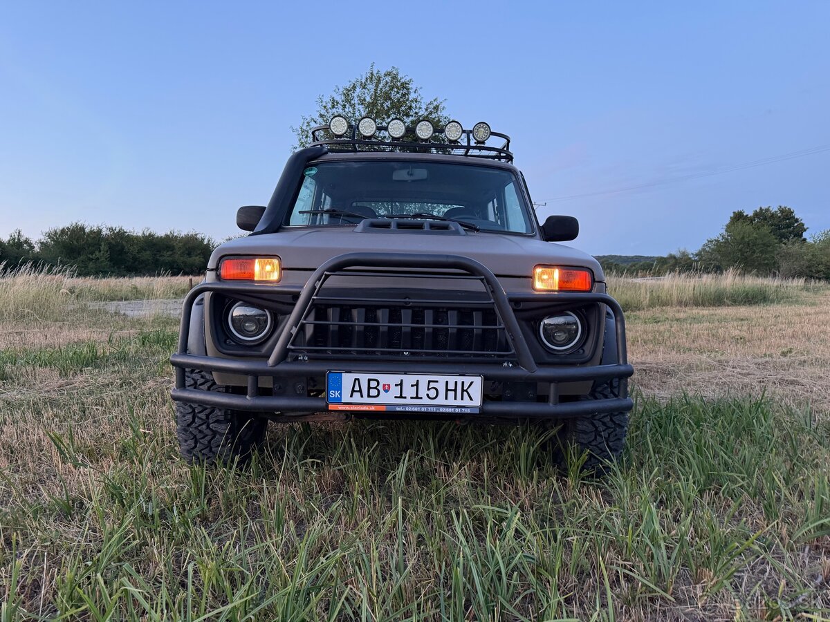 Lada Niva - 3