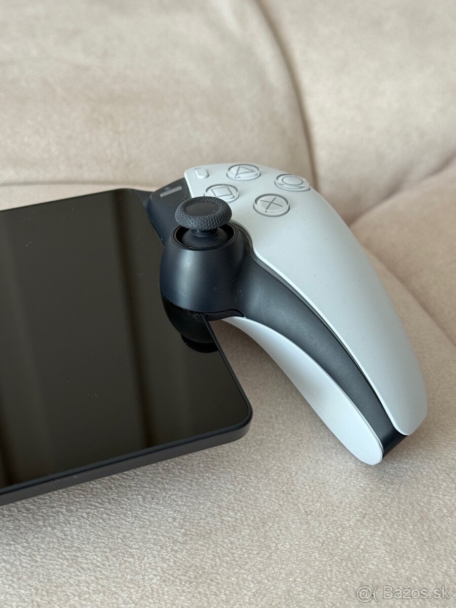 Playstation Portal Remote Player - 3
