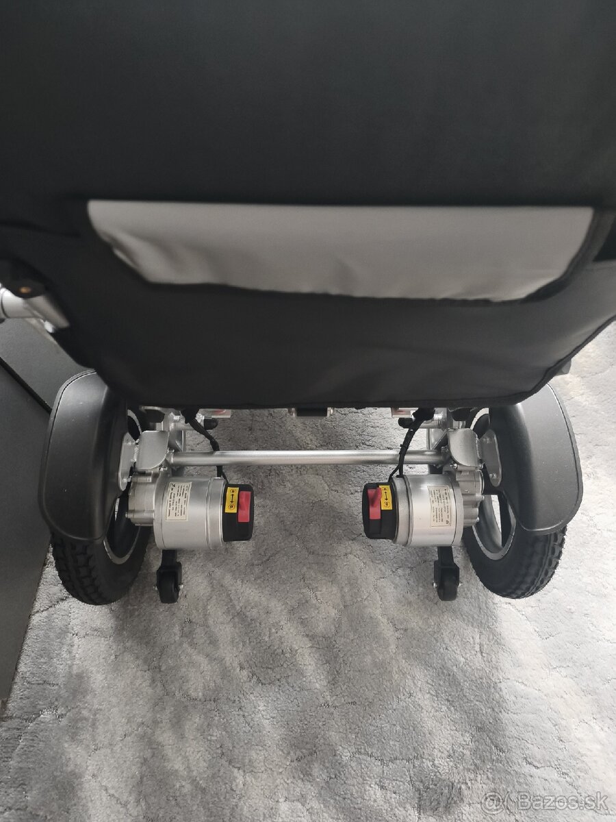 Elektrický invalidný vozík inSPORTline Hawkie Basic II 500W - 3