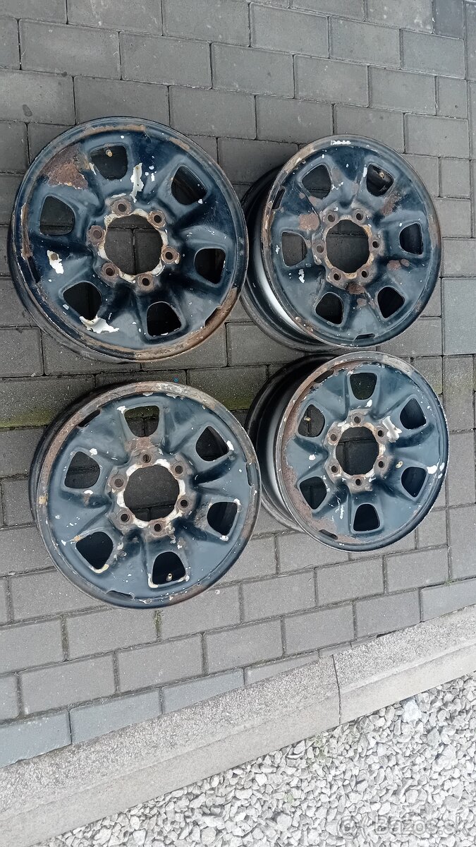 Disky Toyota Hilux