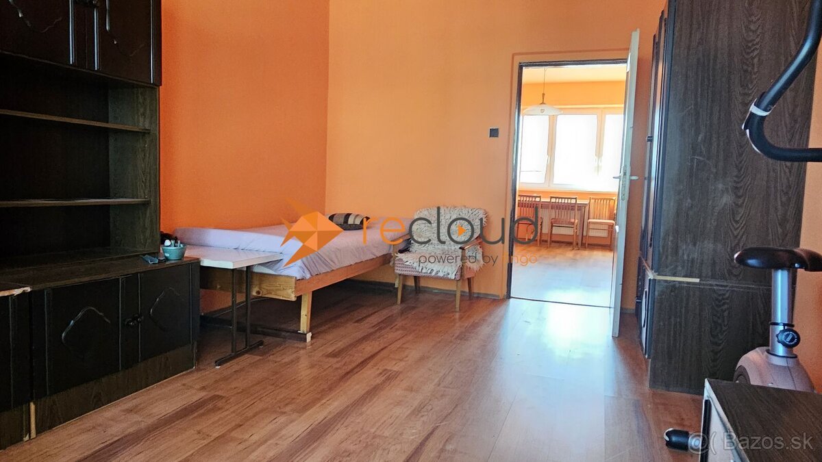 ZNÍŽENÁ CENA Predám 3 izbový byt s veľkou jedálňou a gará - 3