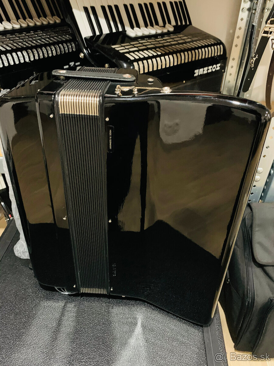 Predám akordeón Weltmeister ACHAT 72 basový s krásnym zvukom - 3