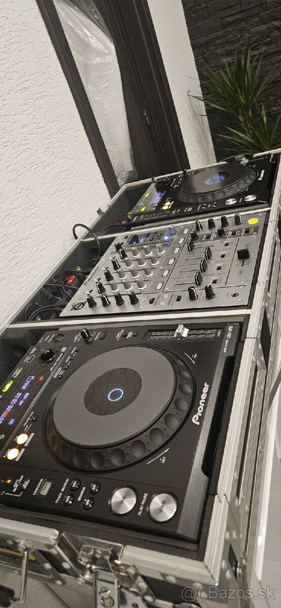 Pioneer cdj 850 + djm 700 + Road ready case - 3