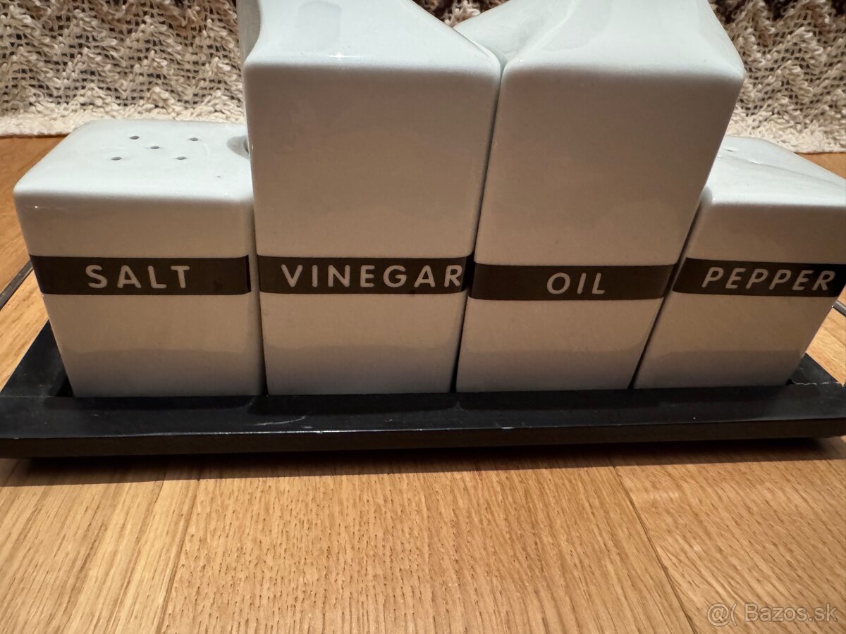 set koreniciek vyska - 3