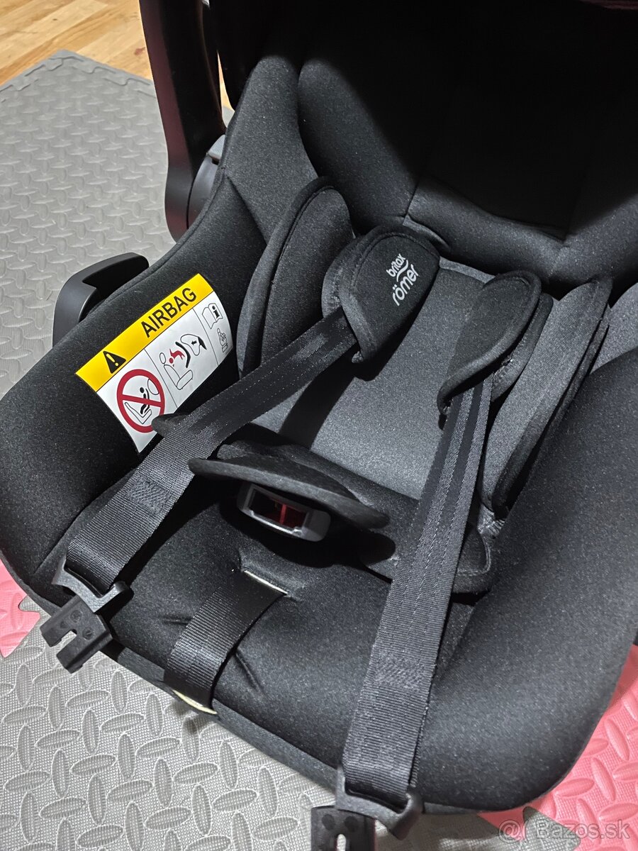 Autosedačka Britax - 3