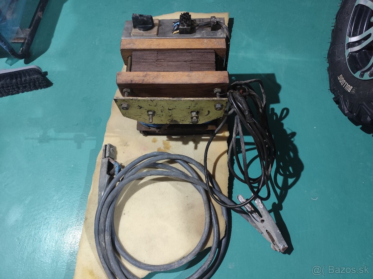 Predám funkčnú trafozvaračku na 220v - 3