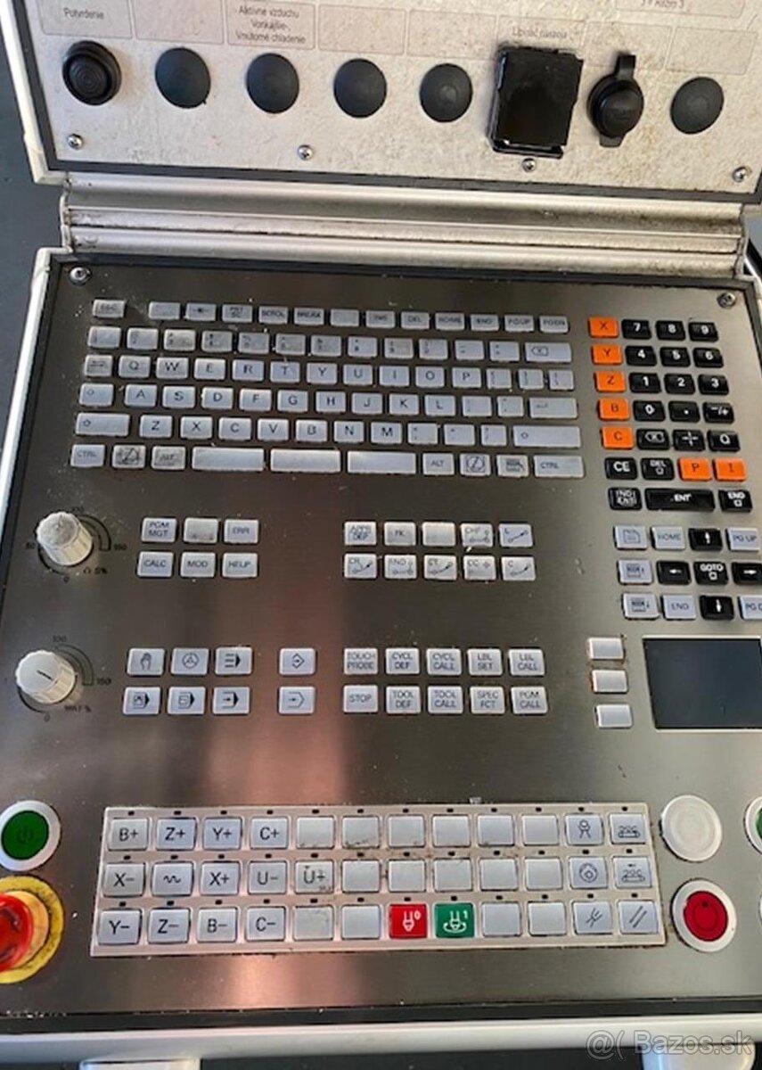 Obráběcí centrum (vertikální) AXA VHC3-XTS (4891) - 3