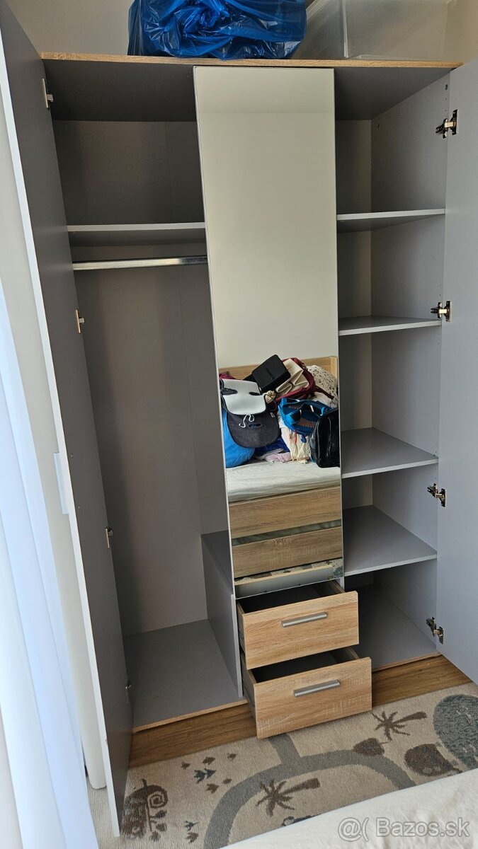 Skrina na predaj - 3