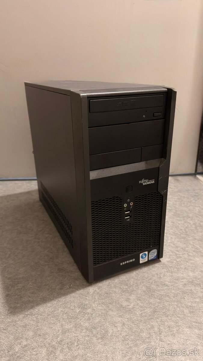 Predám počítač Fujitsu Siemens - 3