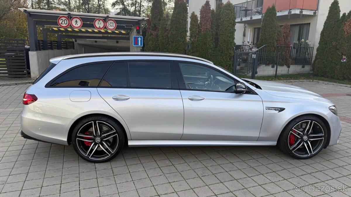 Mercedes-Benz E 63 S AMG 2019 – 450 kW, 4.0 V8, 4MATIC+ - 3