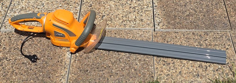 Elektrický plotostrih STIGA SHT 500 - 3