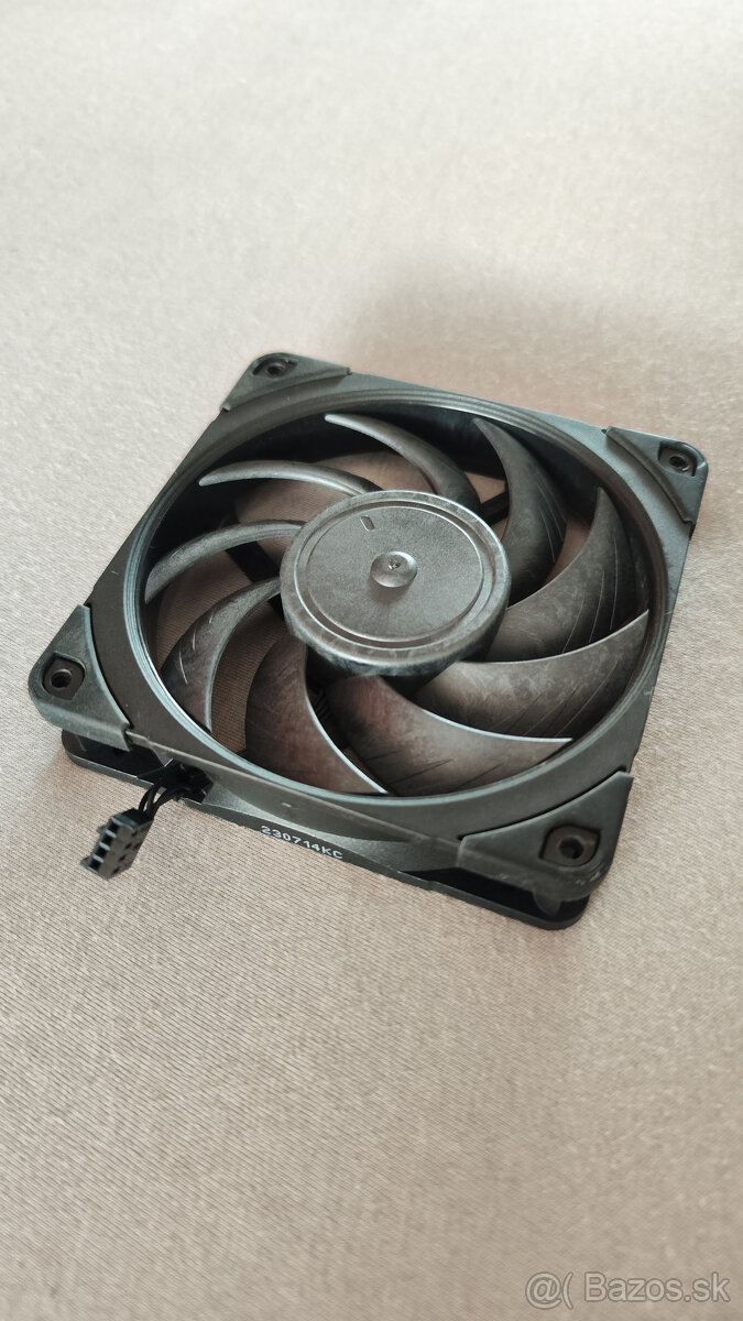 Noctua NF-A12x25 PWM chromax.black.swap - 3