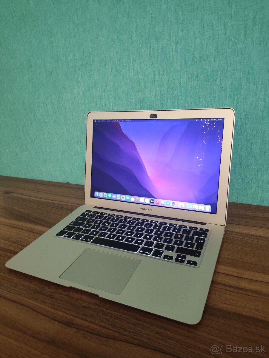 Apple MacBook Air A1466 – i5 / 8GB / 128GB - 3