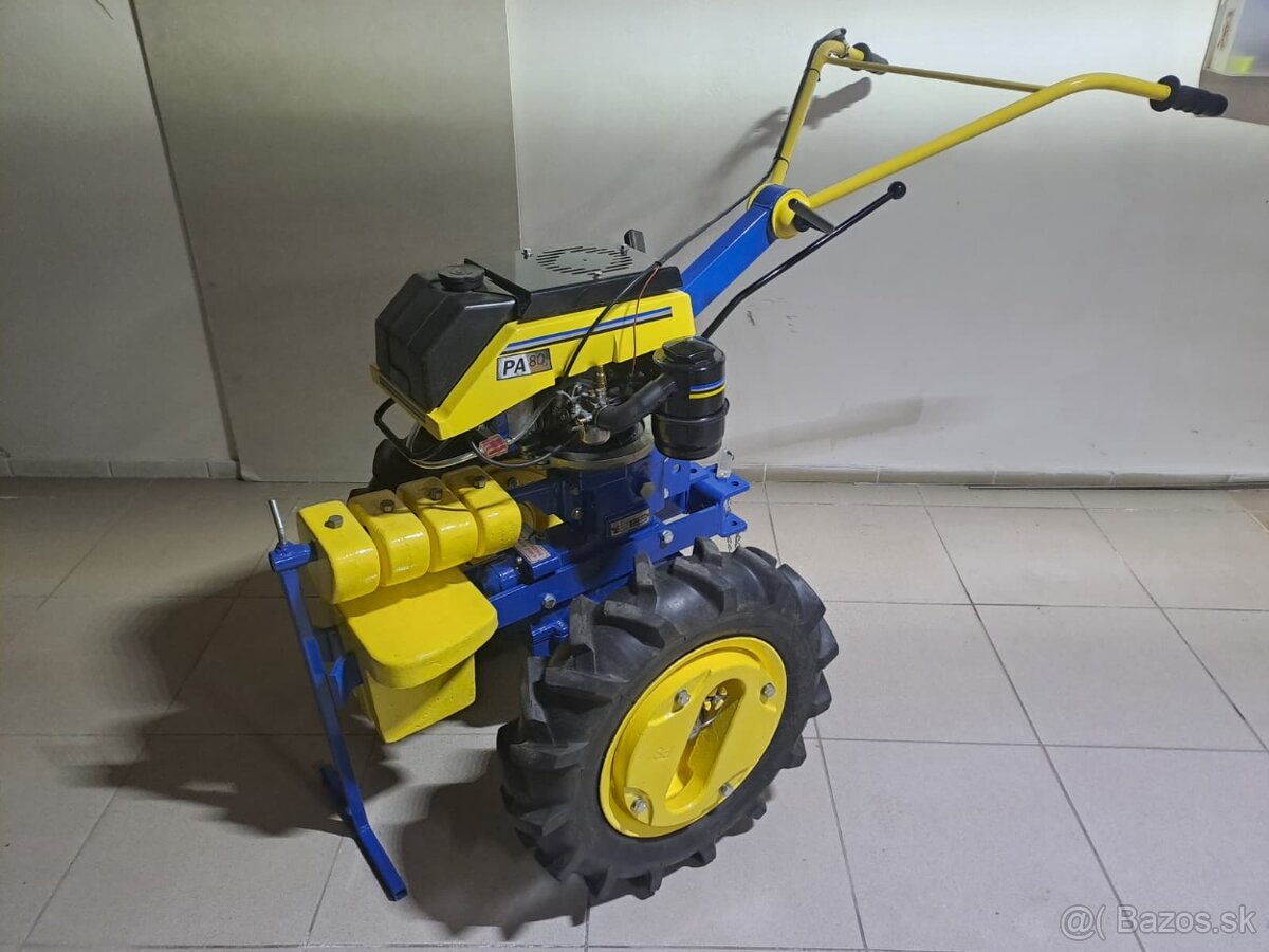 Predám malotraktor AGZAT - 3