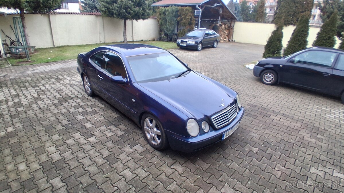 Mercedes CLK Coupe - 3