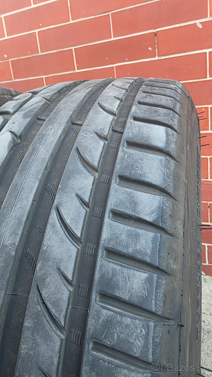 225/40 r18 letné - 3