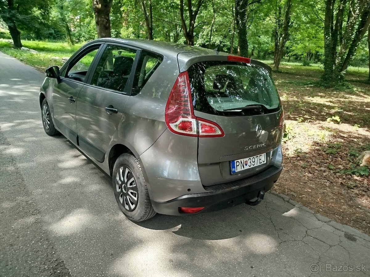 Renault Scénic 1.6 benzín - 3