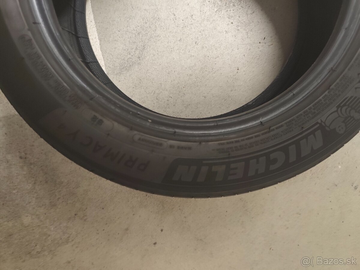 205/55R16 - 3
