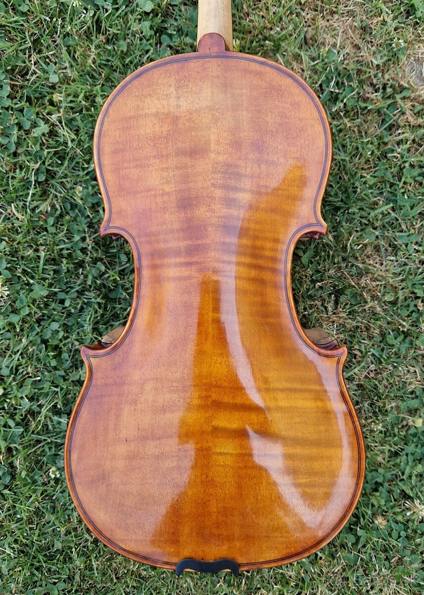 Husle 4/4 po renovácii - 3